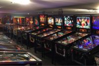 Welcome to the largest private collection of pinball machines in New Zealand | The Spinoff