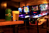 Solid State brings craft beer and pinball to Woodside, Queens | am New York
