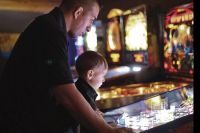 Nostalgic video gaming respawns in Laramie: Arcade, pinball parlor opens on Grand Avenue | Business | laramieboomerang.com