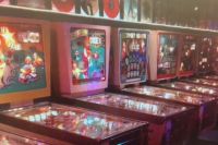Play a mean pinball at new retro museum in Omaha