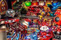 Deadpool pinball machine sports '80s flair, X-Men and time travel - CNET