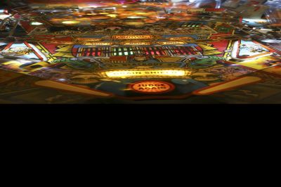 World-ranked pinball wizard is reviving the game in San Antonio with a new startup - San Antonio Express-News
