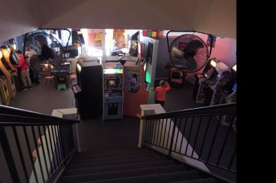 Underground Retrocade brings arcade games home - Chicago Tribune